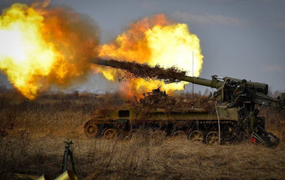 Khoảnh khắc pháo Msta-B thiêu đốt loạt mục tiêu Ukraine