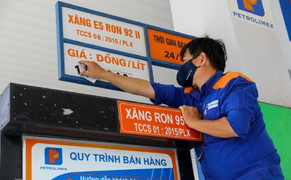 Quỹ bình ổn xăng dầu dư hơn 7.400 tỷ đồng, ai đang quản lý?