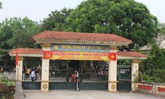 Nữ sinh lớp 6 ở Hà Nội bị đánh hội đồng: Phê bình ban giám hiệu