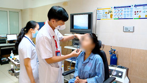 Thẩm mỹ tạo hình tại cơ sở không phép, nhiều ca biến chứng nhập viện 