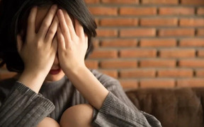 Tổ chức sinh nhật cho con trai, tôi bị bố chồng mắng chửi gay gắt