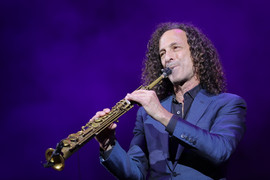 Kenny G nói tiếng Việt, yêu thích phở Việt Nam