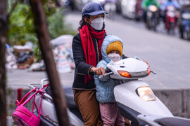 Miền Bắc giảm nhiệt, miền Trung mưa ngập khắp nơi