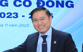 Ông Trần Anh Tú tiếp tục làm Chủ tịch HĐQT VPF