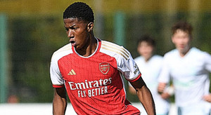 Cầu thủ trẻ Arsenal ghi 10 bàn vào lưới U16 Liverpool