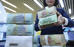 Hàng loạt ngân hàng tiếp tục giảm lãi suất tiền gửi