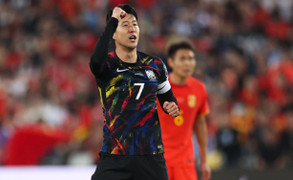 Son Heung-min xuất sắc, Hàn Quốc thắng dễ Trung Quốc