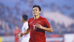 Văn Quyết giã từ đội tuyển Việt Nam