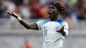 Lịch thi đấu bóng đá hôm nay 22/11 và sáng 23/11