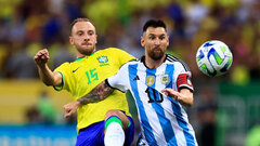 Messi gặp 'khắc chế cứng': Đá 8 trận chỉ thắng 2 lần, 0 bàn, 0 kiến tạo