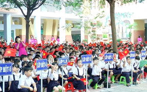 Giáo viên bị phát hiện dạy thêm, hiệu trưởng phải chịu trách nhiệm