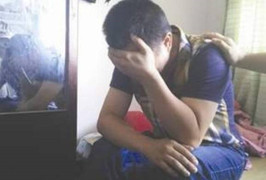 Thấy con cao 1m8, bố mẹ chỉ hơn 1m6, người đàn ông vội vã đi xét nghiệm ADN