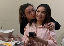 Con gái kể kỷ niệm xúc động về cố nghệ sĩ Phi Nhung