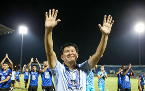 Đội TP.HCM họp với cầu thủ, chốt ngày thanh toán món nợ 30 tỷ đồng