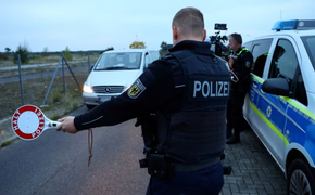  Các nước châu Âu thắt chặt kiểm soát biên giới 