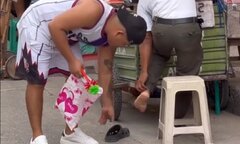 Màn trộm dép đỉnh cao 10 lần 'trúng' cả 10
