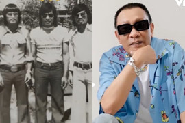 MC Lại Văn Sâm lộ ảnh thời trẻ để tóc dài, mặc quần loe như ngôi sao ca nhạc