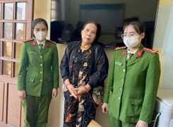 Bắt tạm giam bà Nguyễn Thu Hằng vì xúc phạm tổ chức, cá nhân trên mạng xã hội