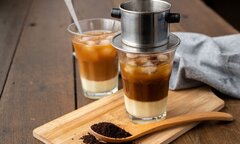 Uống cà phê sữa có béo, có gây nổi mụn?