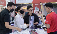 Người dân 'săn sale' mạnh dịp Black Friday 2023, hàng công nghệ bán chạy