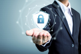 Có nên mua bảo hiểm nhân thọ qua ngân hàng?