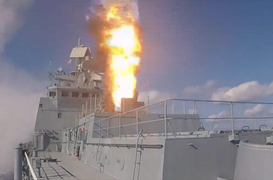 Chiến hạm Nga nã loạt tên lửa hành trình vào mục tiêu ở Ukraine 