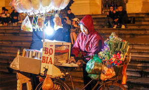 Dự báo thời tiết ngày 1/12: Miền Bắc nhiệt độ giảm sâu, miền Trung mưa xối xả