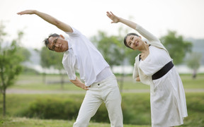 4 thói quen để sống hạnh phúc, khoẻ mạnh và kéo dài tuổi thọ