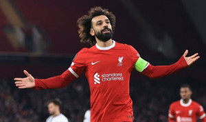 Liverpool vào vòng 1/8 Europa League