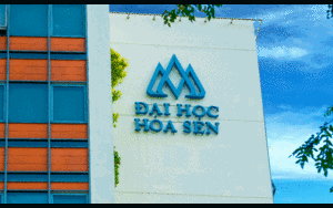 Nữ sinh viên bị buộc thôi học vì đòi đuổi giảng viên ra khỏi lớp