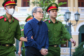 Cựu Giám đốc Bệnh viện TP Thủ Đức bị đề nghị truy tố liên quan Việt Á