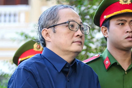 Cựu Giám đốc Bệnh viện TP Thủ Đức lãnh 21 năm tù, vợ được hưởng án treo