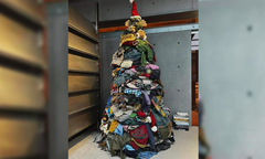 Cây thông Noel độc lạ nhất mùa Giáng sinh đây rồi