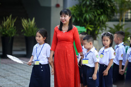 Xếp lại vị trí việc làm giáo viên và nhiều chính sách hiệu lực từ tháng 12