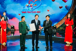 Vietcombank tài trợ 2 tỷ đồng cho chương trình 'Trái tim cho em'