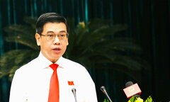 Phê chuẩn kết quả bầu Phó Chủ tịch UBND TP.HCM Nguyễn Văn Dũng