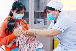 Thiếu vaccine tiêm chủng mở rộng: Thứ trưởng Y tế lên tiếng