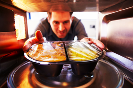 Lò vi sóng có gây ung thư?