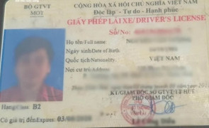 Học sinh đi xe máy điện có cần bằng lái?