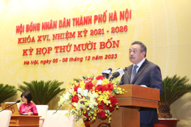 Chủ tịch Hà Nội: Làm riêng từng tuyến đường sắt 100 năm nữa mới xong