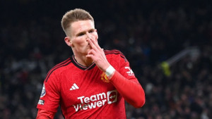 McTominay lập cú đúp, Man Utd đánh bại Chelsea