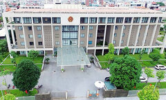 Hà Nội miễn nhiệm nữ phó chủ tịch quận nghỉ công tác vẫn ký văn bản
