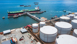 Xuất khẩu nhiên liệu của Nga tăng vọt trong tháng 11 