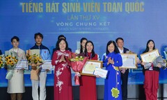 Đại học Kinh tế - Luật TP.HCM giành quán quân cuộc thi tiếng hát sinh viên 2023