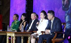 Bà Lê Hoàng Diệp Thảo đồng hành cùng sự kiện quảng bá giải đấu Super Bowl