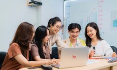 Làm sao để cân bằng giữa việc học và làm thêm?