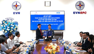 EVNSPC tăng cường hợp tác với ACB