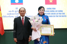 Bí thư Tỉnh ủy Thái Nguyên nhận Huân chương Tự do của nước CHDCND Lào