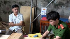 Mua kính ô tô Trung Quốc rồi 'phù phép' thành các thương hiệu nổi tiếng thế giới