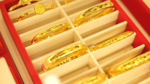 Giá vàng nhẫn tăng gần nửa triệu đồng/lượng